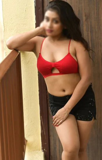 Call Girls in Shervani Hotel